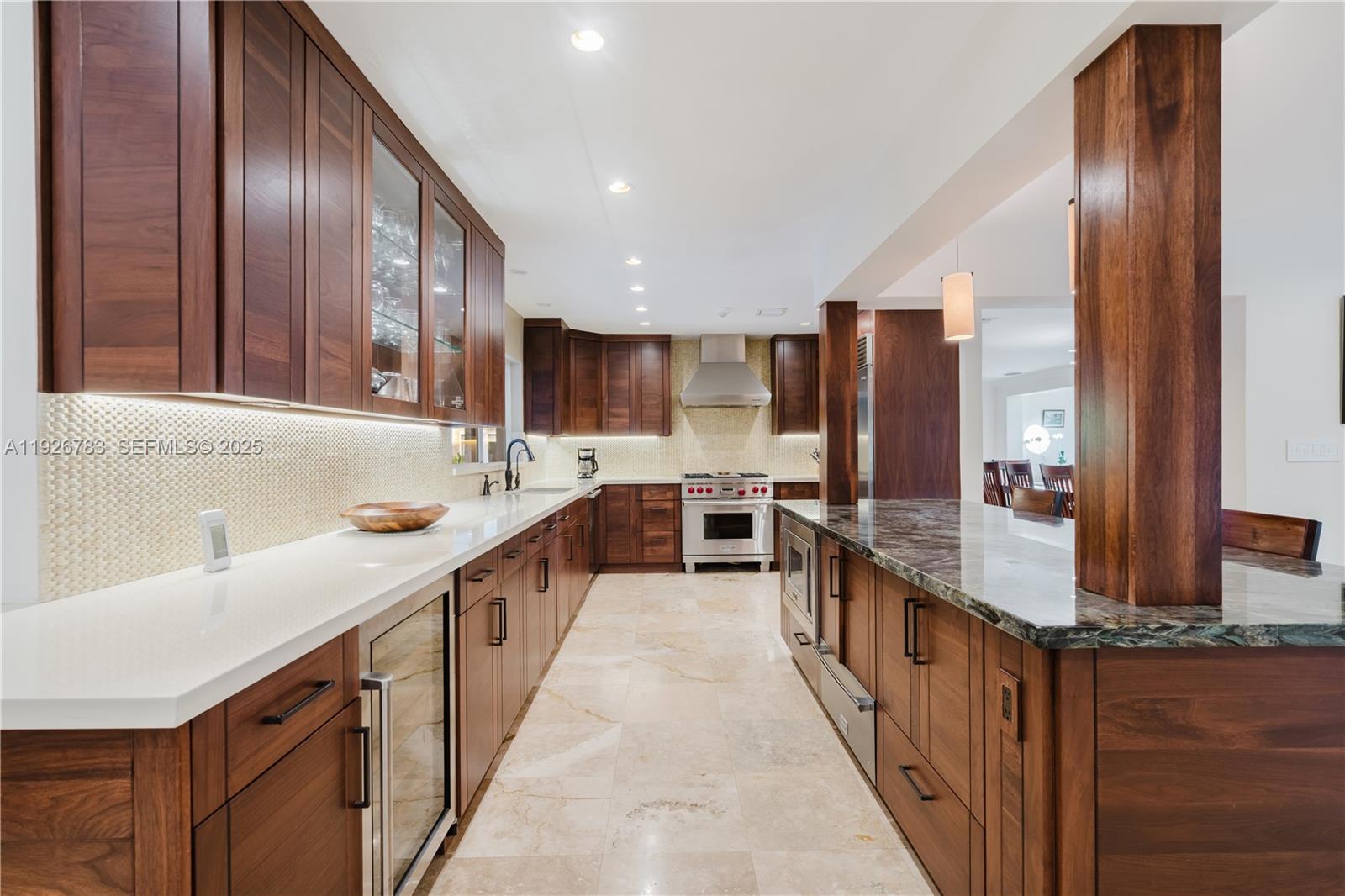 6755 Southwest 99th Terrace Pinecrest, FL 33156 - Photo 16 of 61