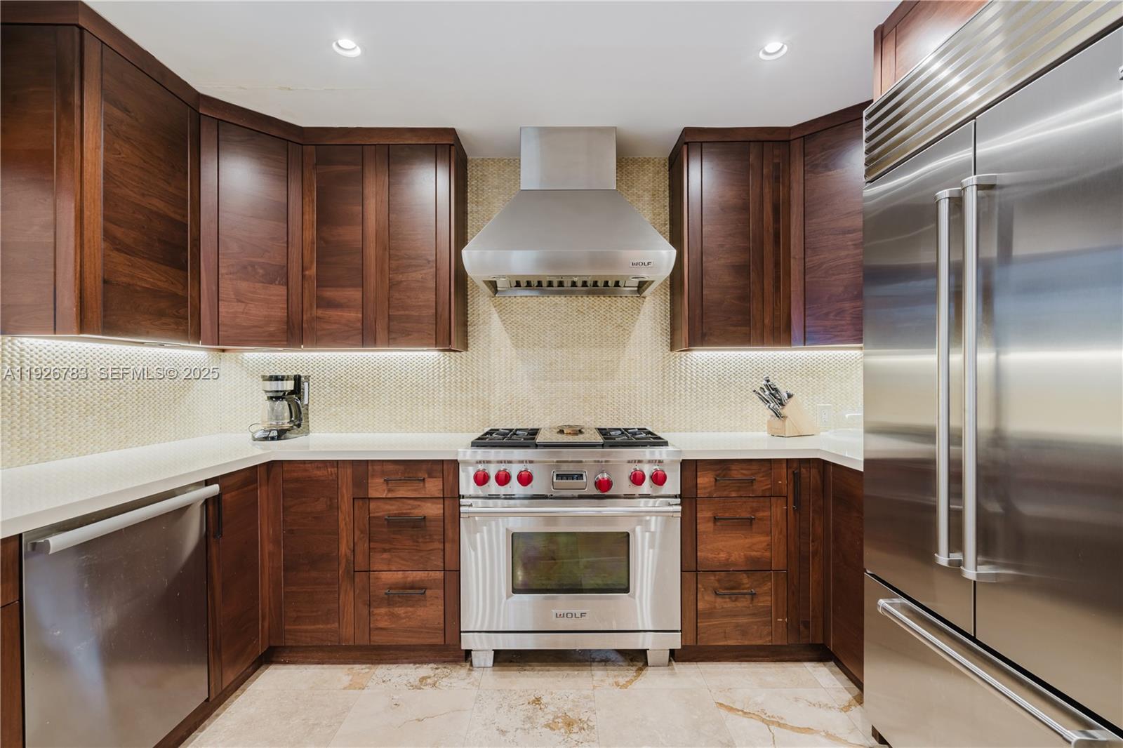 6755 Southwest 99th Terrace Pinecrest, FL 33156 - Photo 17 of 61