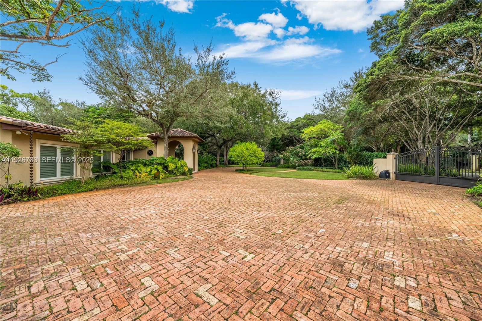 6755 Southwest 99th Terrace Pinecrest, FL 33156 - Photo 45 of 61