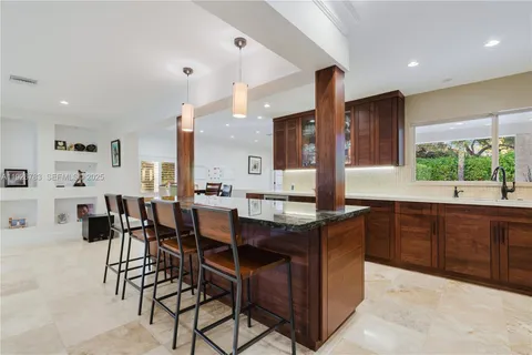$3,950,000 | 6755 Southwest 99th Terrace, Pinecrest, FL 33156