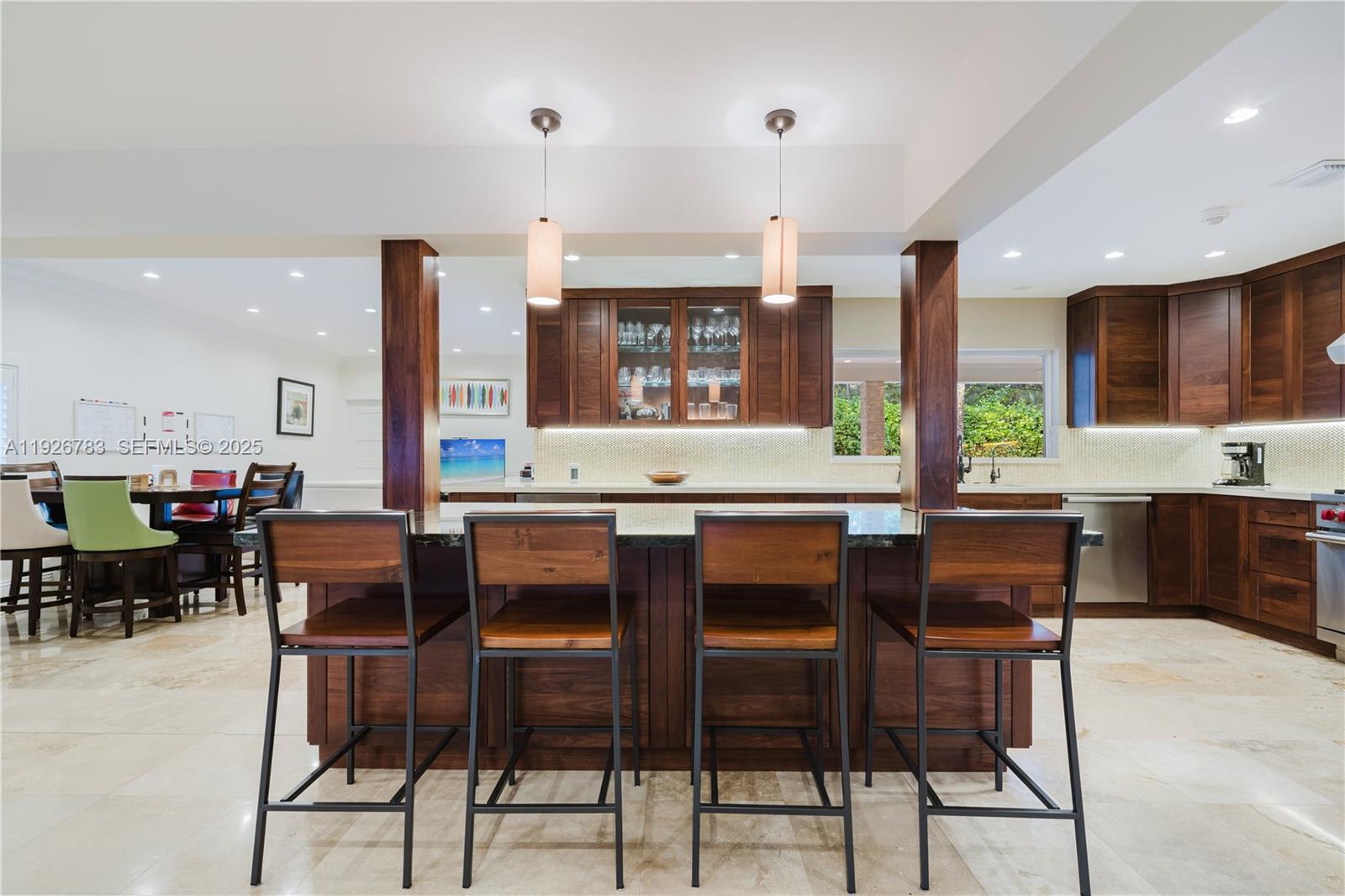 6755 Southwest 99th Terrace Pinecrest, FL 33156 - Photo 10 of 61