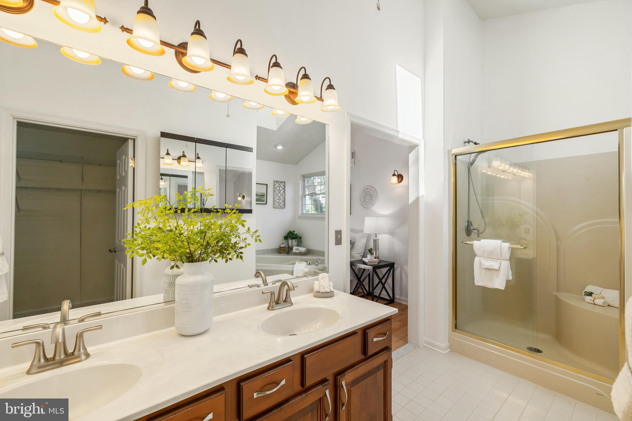 1469 Pleasant Lake Road Annapolis, MD 21409 - Photo 29 of 68 Primary Bathroom