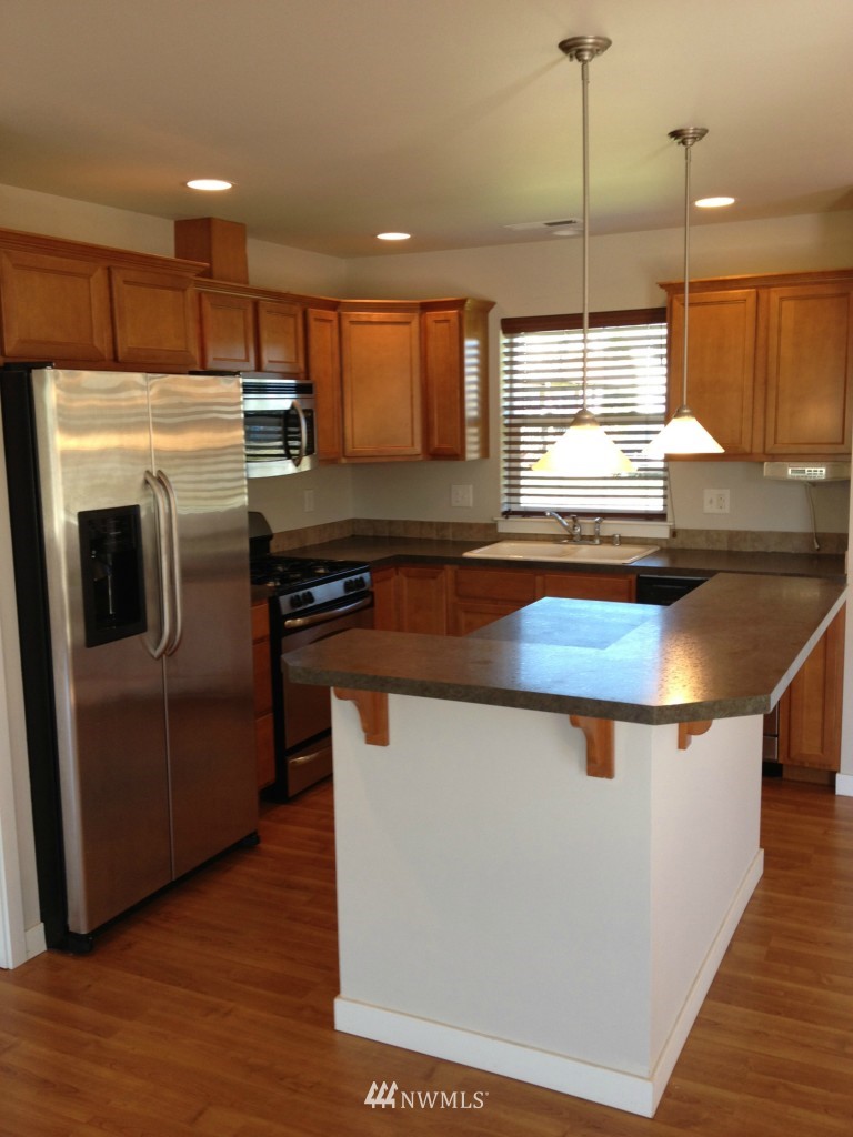335 Front Street Sumas, WA 98295 - Photo 3 of 15 Gallery Image 3