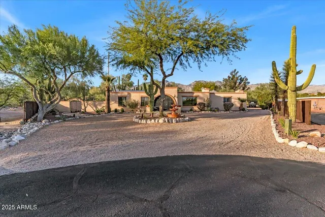 $795,000 | 4390 North Camino Vinorama, Tucson, AZ 85750