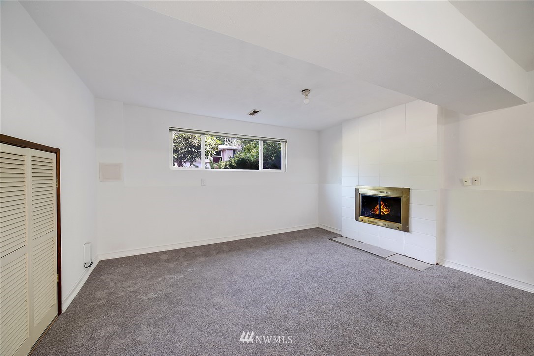 12913 Southeast 188th Street Renton, WA 98058 - Photo 17 of 20 Gallery Image 17