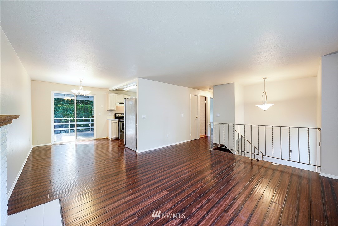 12913 Southeast 188th Street Renton, WA 98058 - Photo 6 of 20 Gallery Image 6