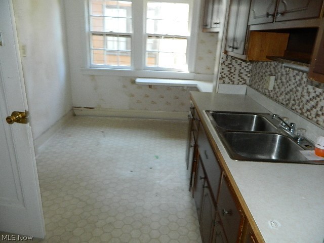 3549 Normandy Road Cleveland, OH 44120 - Photo 11 of 15 Gallery Image 11