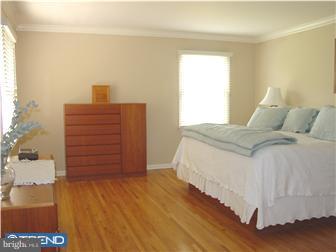 370 Village Road East Princeton Junction, NJ 08550 - Photo 8 of 12 Gallery Image 8
