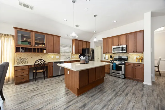 $379,900 | 2503 Harpers Creek Court, Fresno, TX 77545