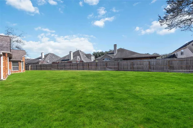 $379,900 | 2503 Harpers Creek Court, Fresno, TX 77545