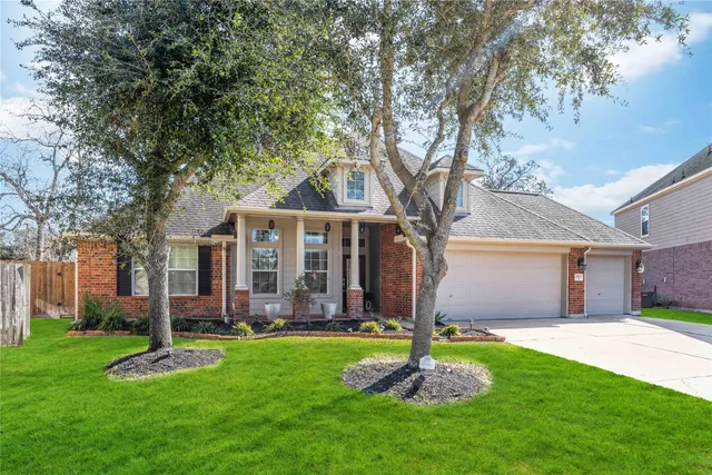 $379,900 | 2503 Harpers Creek Court, Fresno, TX 77545