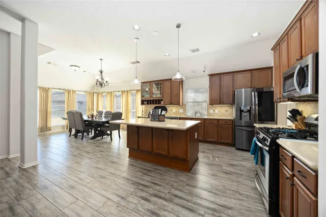 $379,900 | 2503 Harpers Creek Court, Fresno, TX 77545