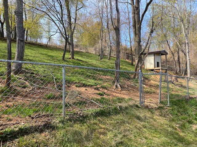 516 Volunteer Road Fancy Gap, VA 24328 - Photo 12 of 32 Gallery Image 12