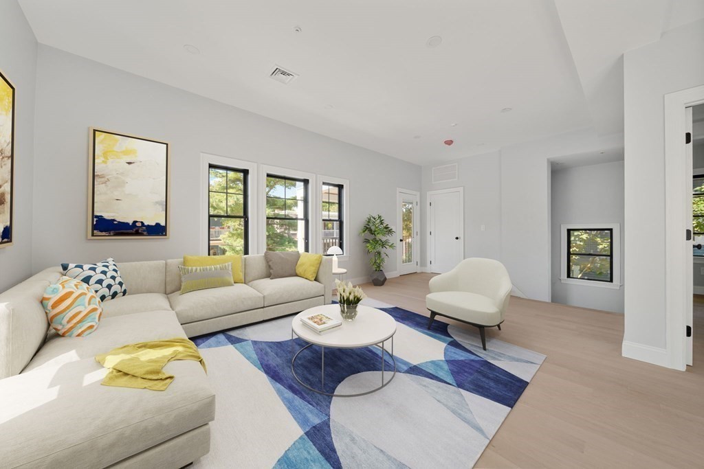 84 Rossmore Road, Unit 3 Boston, MA 02130 - Photo 5 of 20