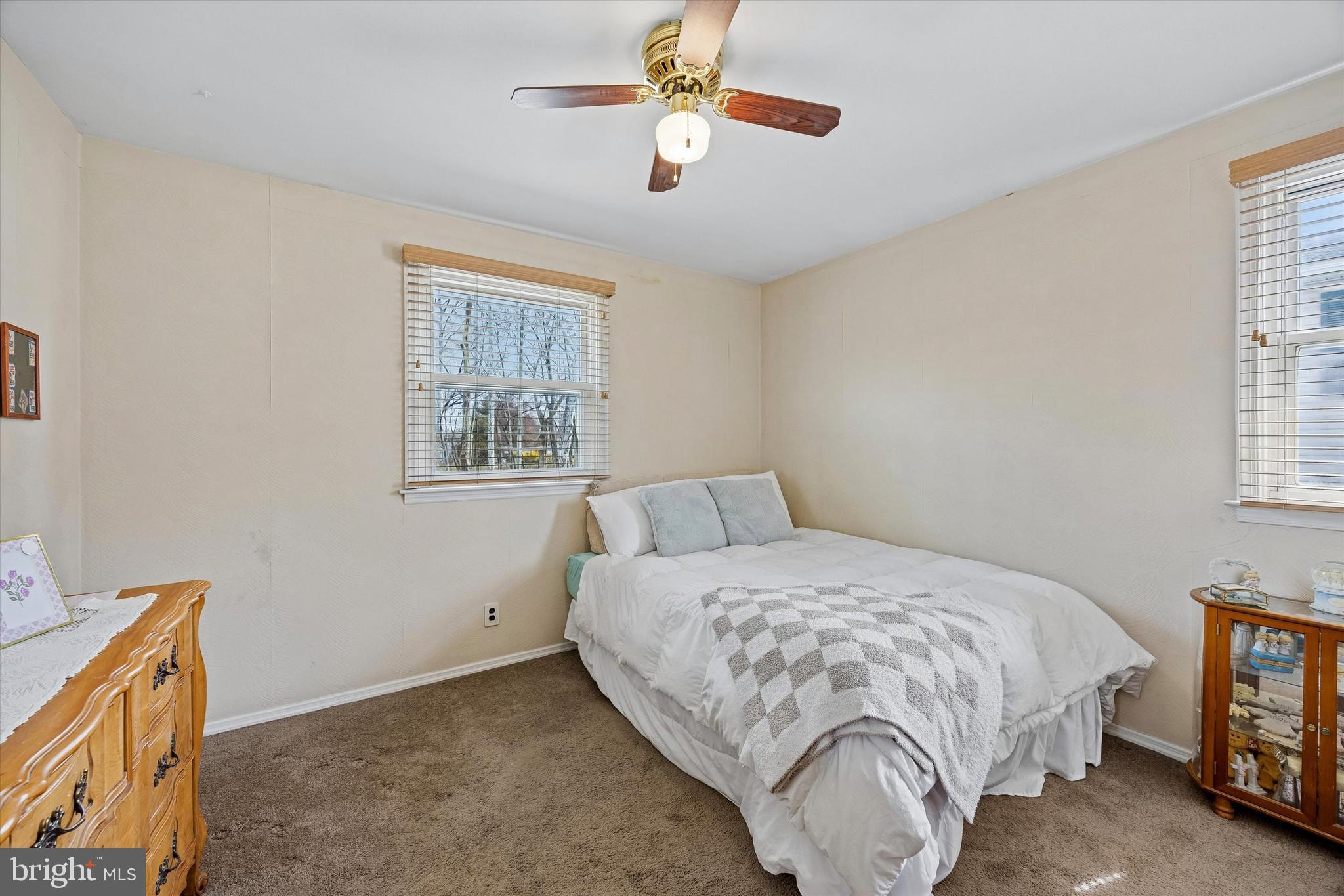 400 Woodhaven Road Philadelphia, PA 19116 - Photo 10 of 25 a bedroom with a bed and a window