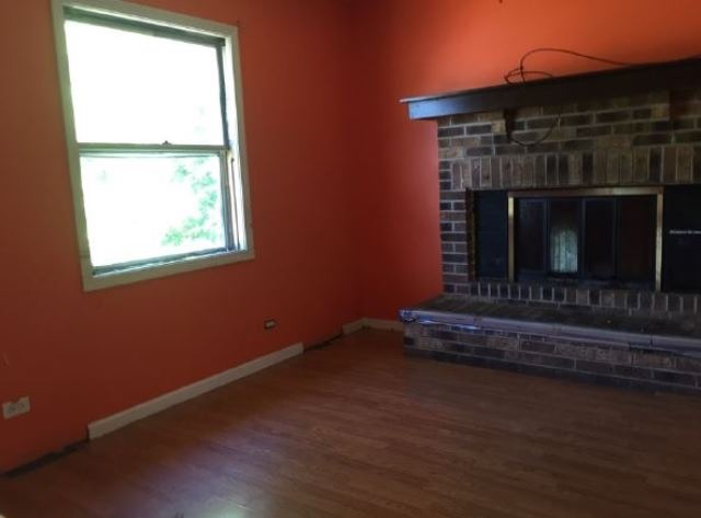1037 Dunbar Road Mundelein, IL 60060 - Photo 6 of 11