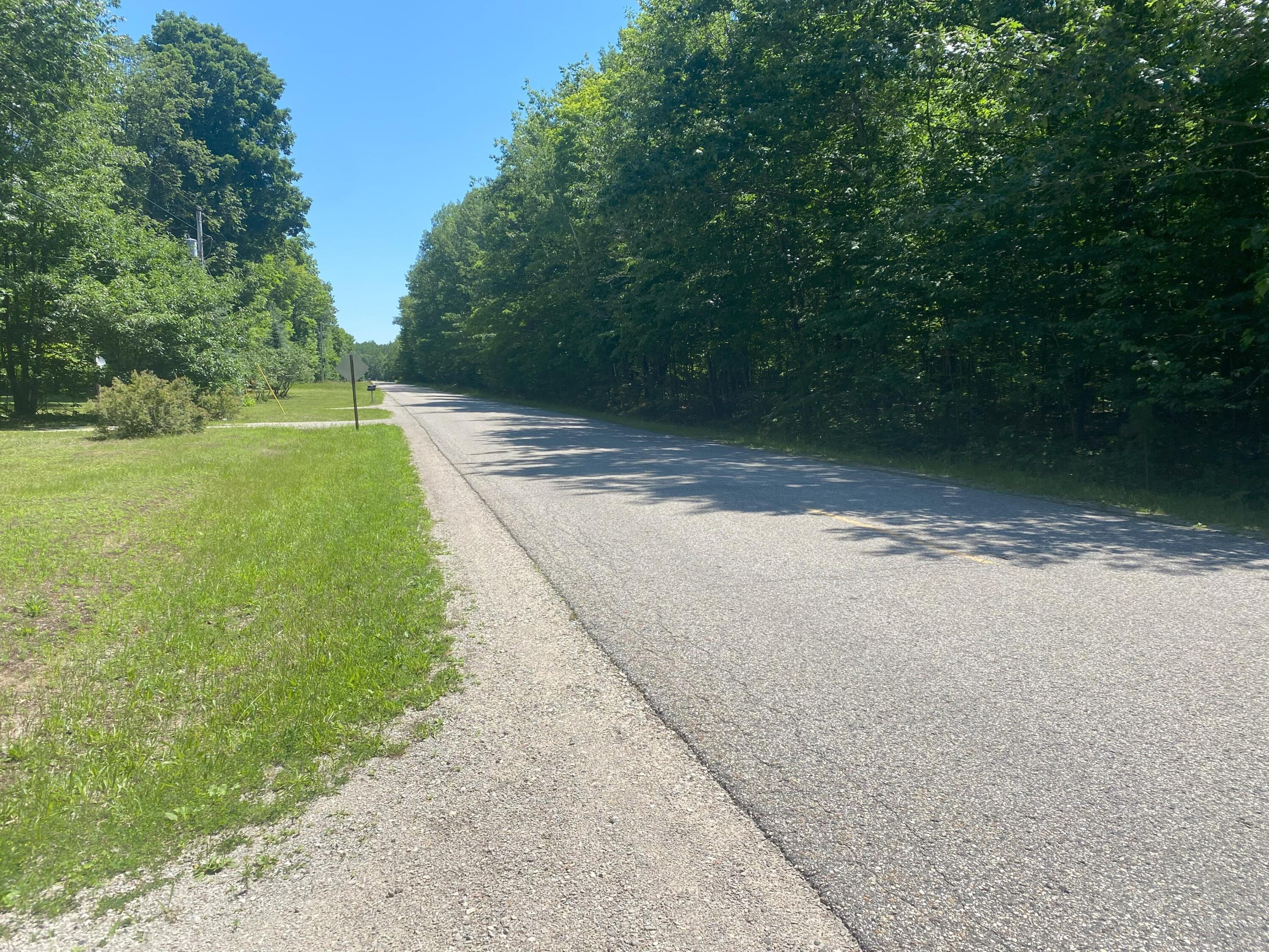 4621-4651 Long Lake Road Cheboygan, MI 49721 - Photo 42 of 46 Gallery Image 42