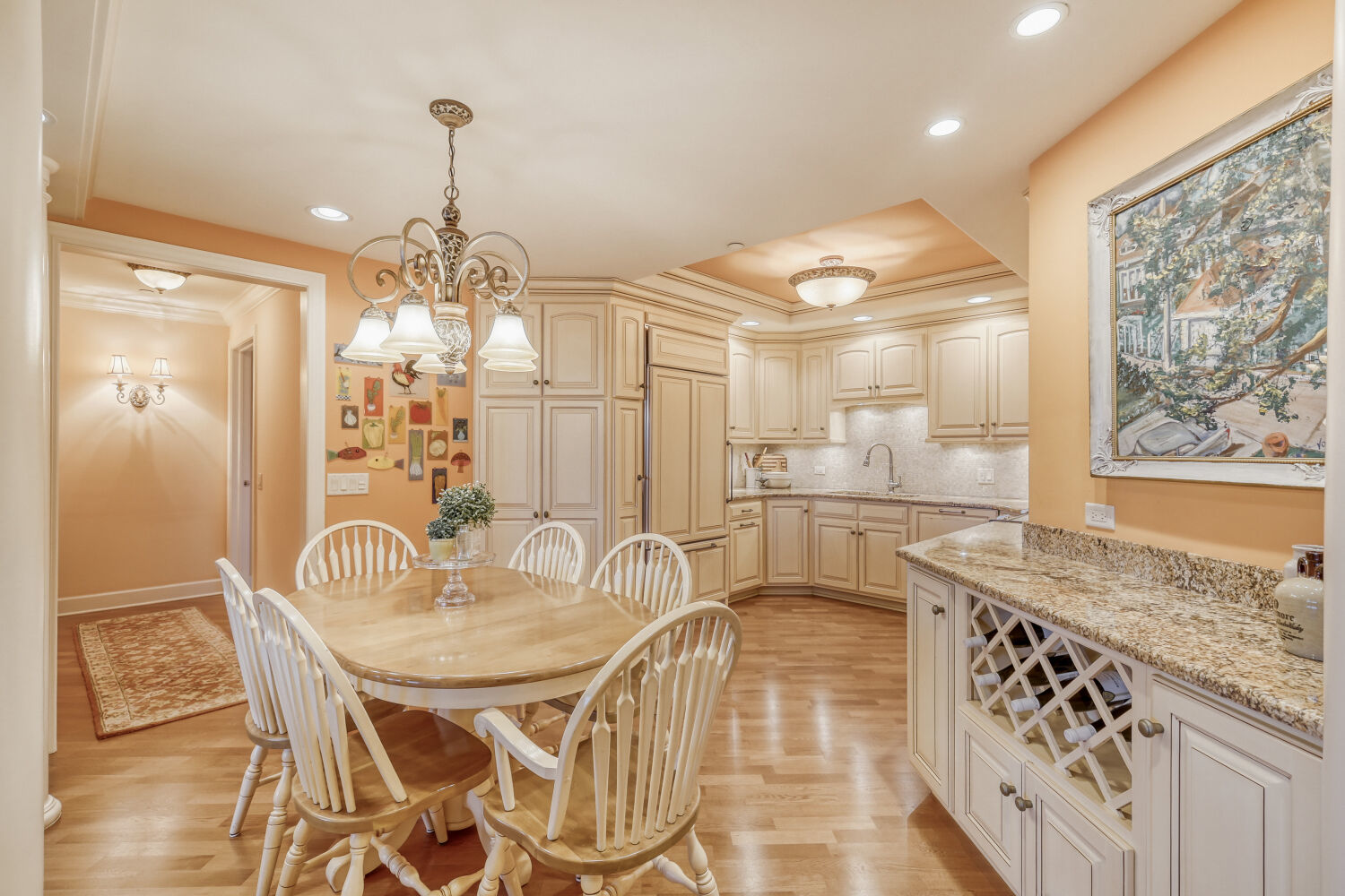 10 East Burlington Street, Unit 3B Riverside, IL 60546 - Photo 12 of 39