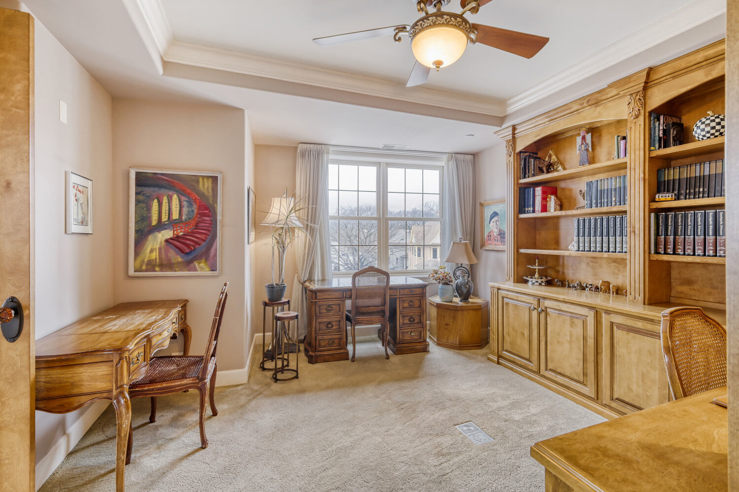 10 East Burlington Street, Unit 3B Riverside, IL 60546 - Photo 19 of 39