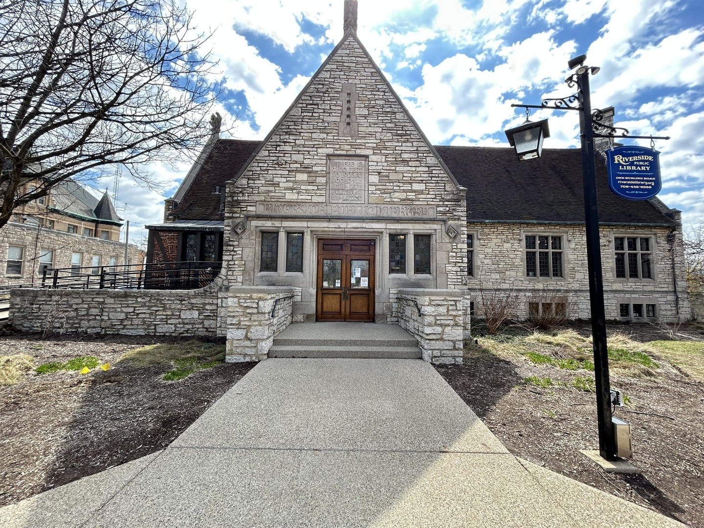 10 East Burlington Street, Unit 3B Riverside, IL 60546 - Photo 34 of 39