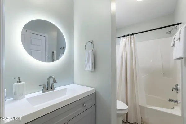 $2,450 | 128 White Sandy Drive, Panama City Beach, FL 32407