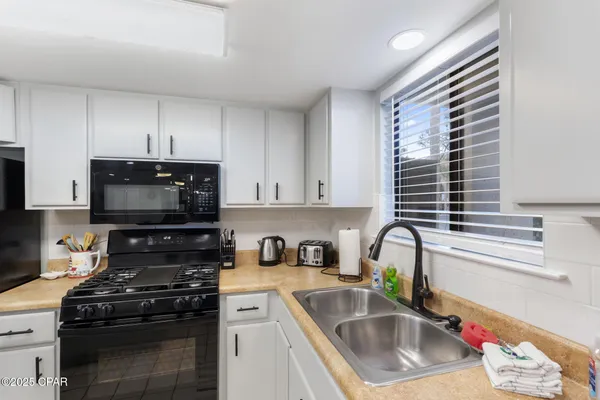 $2,450 | 128 White Sandy Drive, Panama City Beach, FL 32407