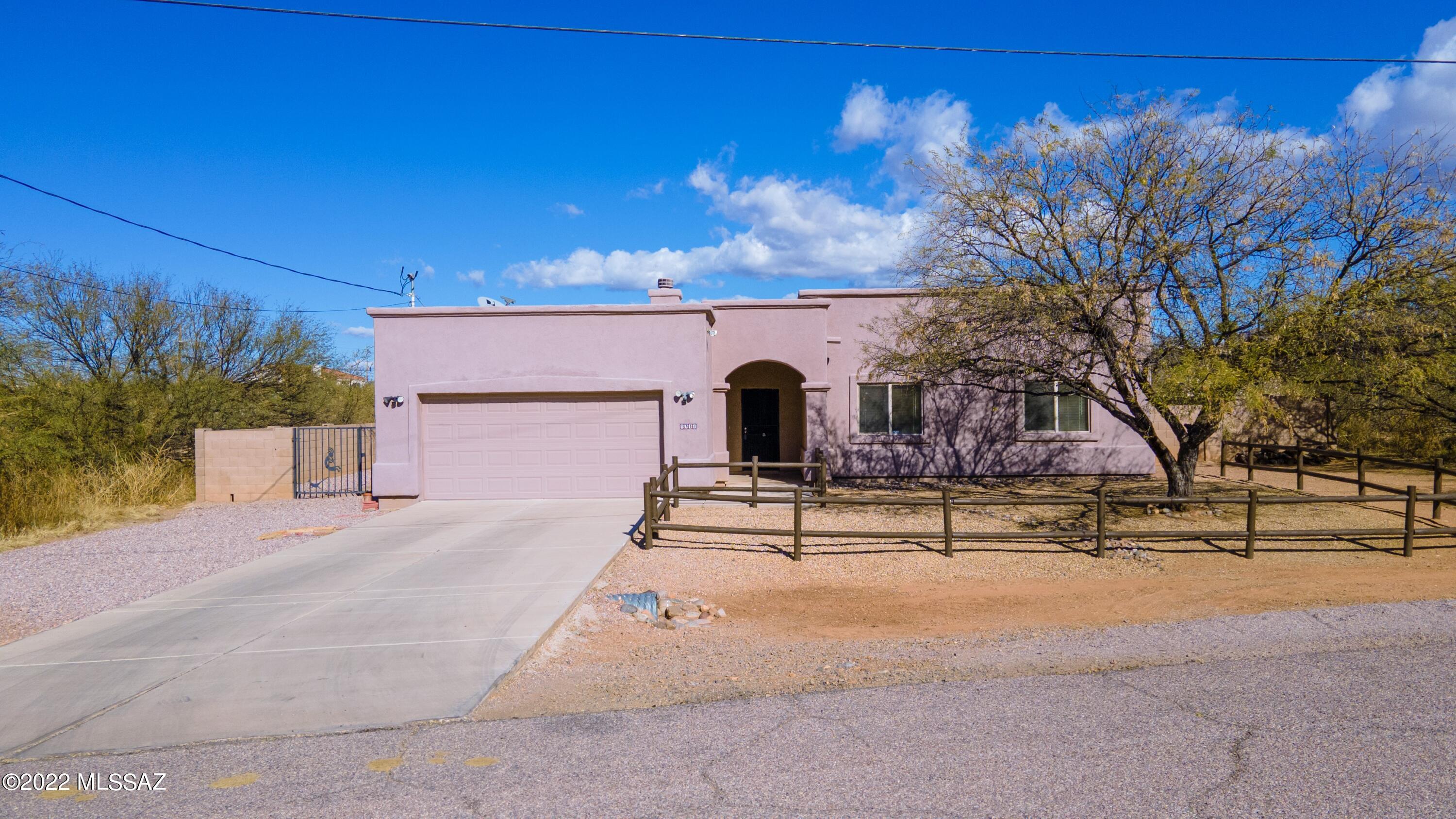 1717 Camino Rivera Rio Rico, AZ 85648 - Photo 3 of 36