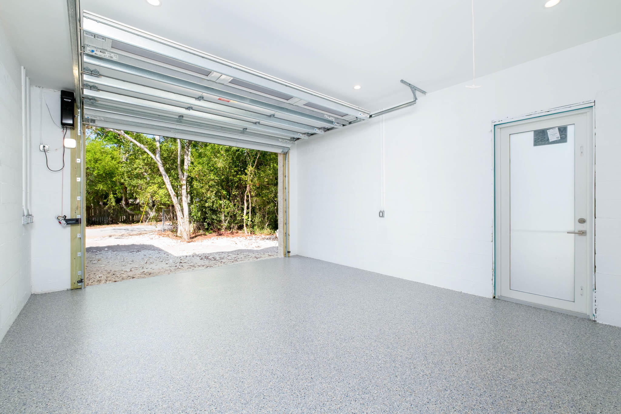 36 Park Road Islamorada, FL 33036 - Photo 27 of 40 Garage