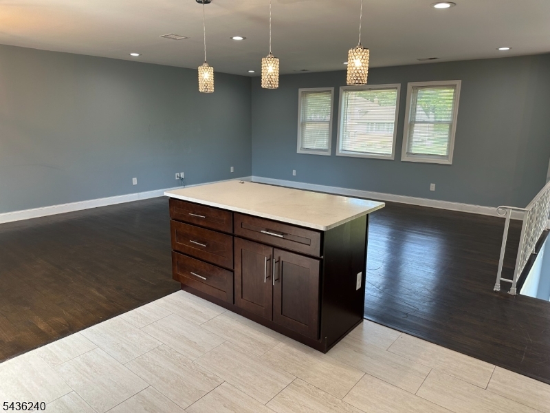 2 Hastings Road Morris Plains, NJ 07950 - Photo 7 of 27