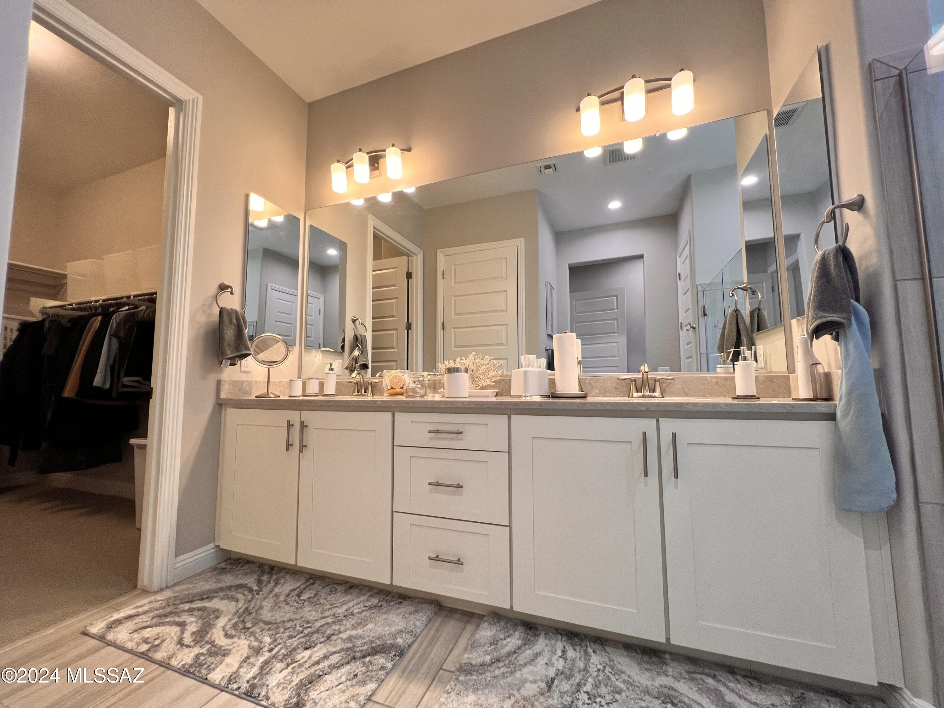 7010 West Cliff Spring Trail Marana, AZ 85658 - Photo 20 of 42