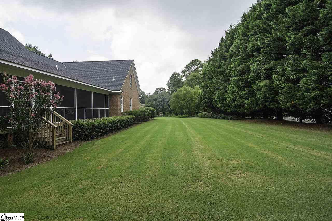 110 Lakewinds Boulevard Inman, SC 29349 - Photo 35 of 36