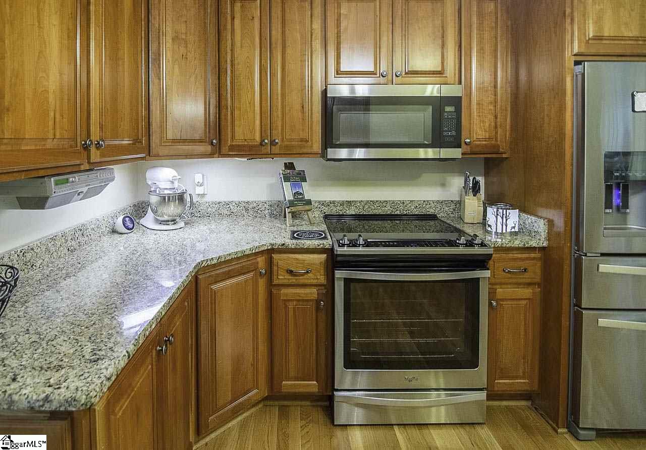 110 Lakewinds Boulevard Inman, SC 29349 - Photo 9 of 36