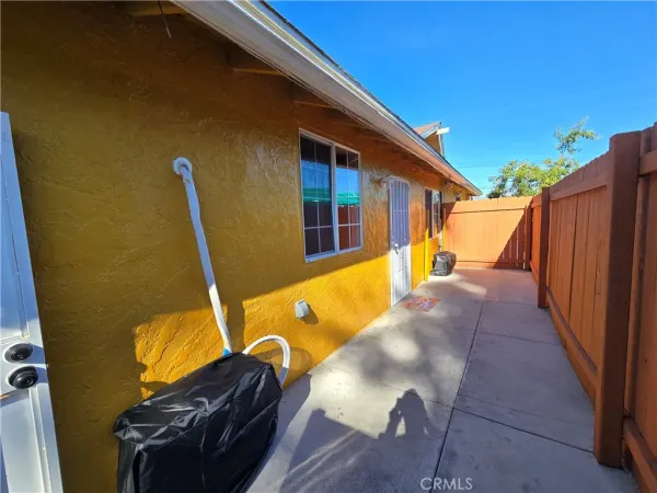 a view of swimming pool with a backyard