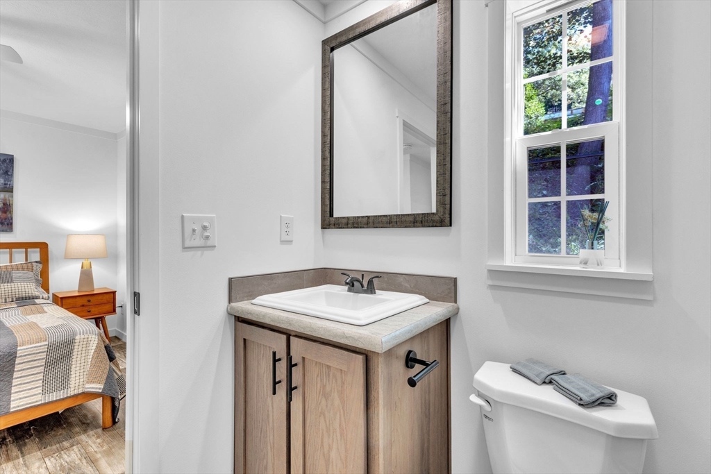 2 4th Avenue Ware, MA 01082 - Photo 20 of 31