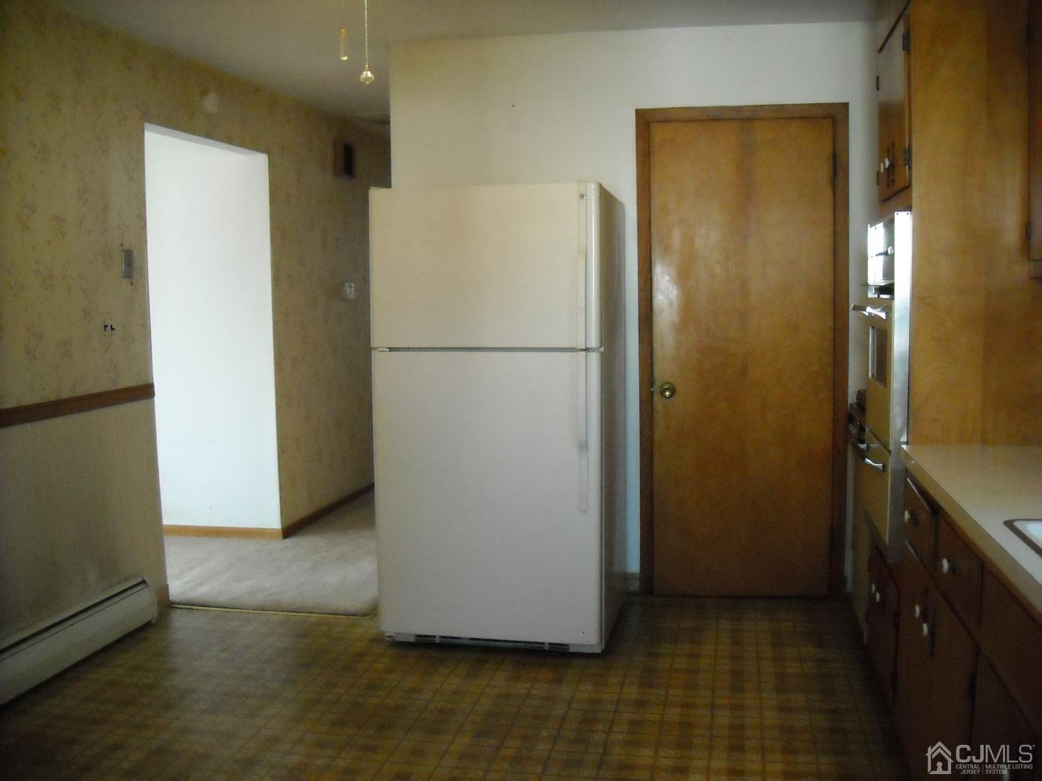 19 Elmont Road Hamilton, NJ 08610 - Photo 17 of 38 Gallery Image 17