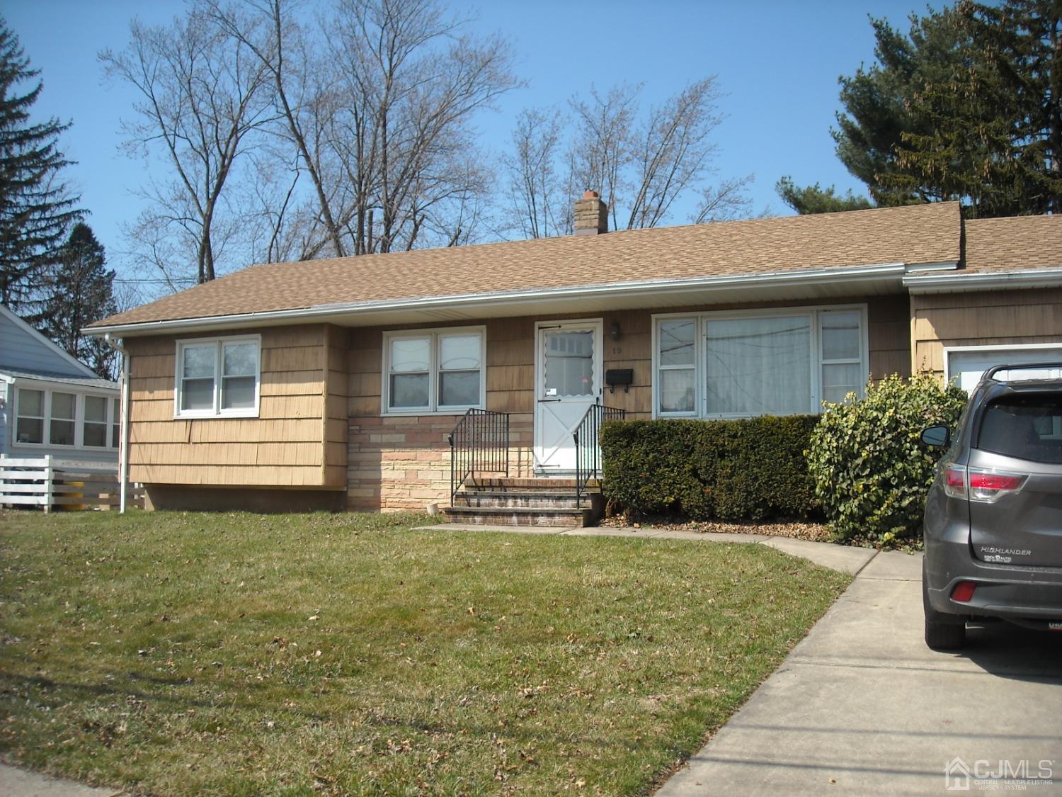 19 Elmont Road Hamilton, NJ 08610 - Photo 2 of 38 Gallery Image 2