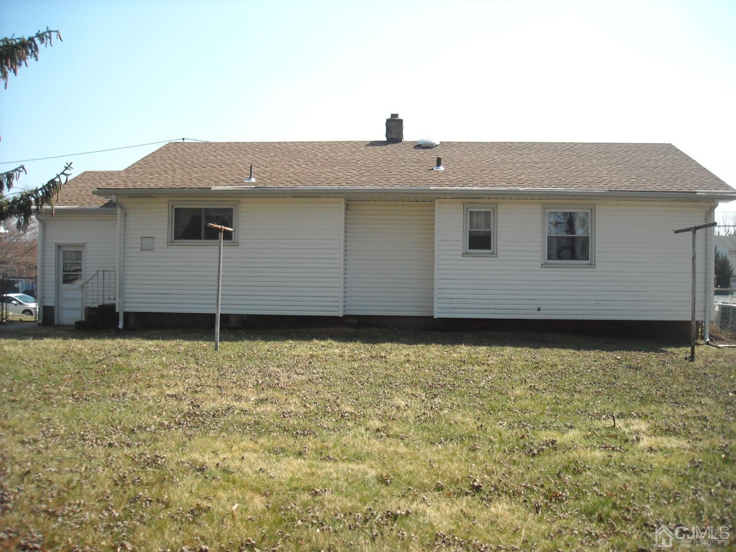 19 Elmont Road Hamilton, NJ 08610 - Photo 4 of 38 Gallery Image 4