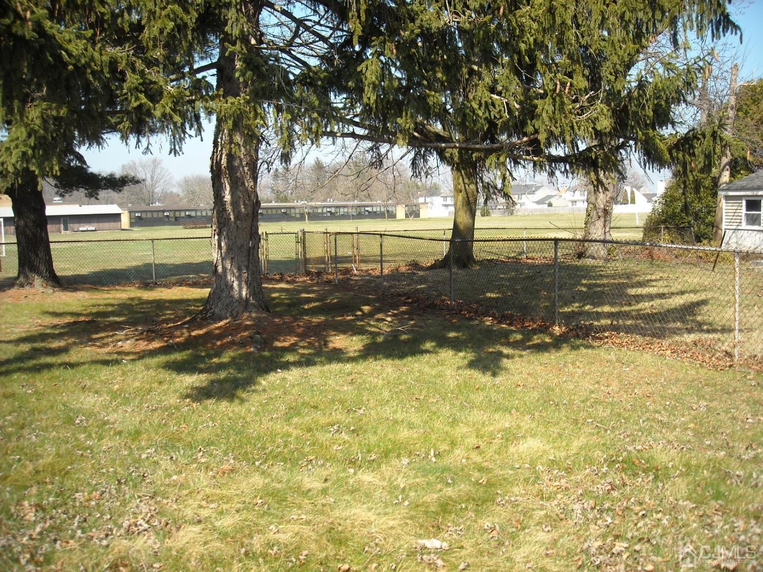19 Elmont Road Hamilton, NJ 08610 - Photo 7 of 38 Gallery Image 7