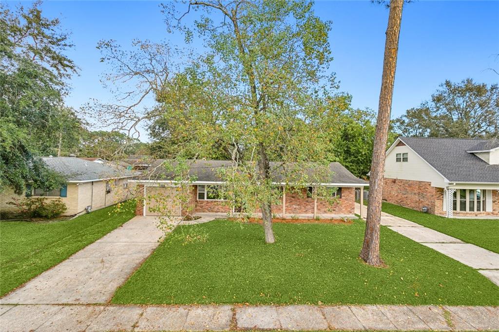 1420 Ridgecrest Drive Slidell, LA 70458 - Photo 3 of 20 Gallery Image 3