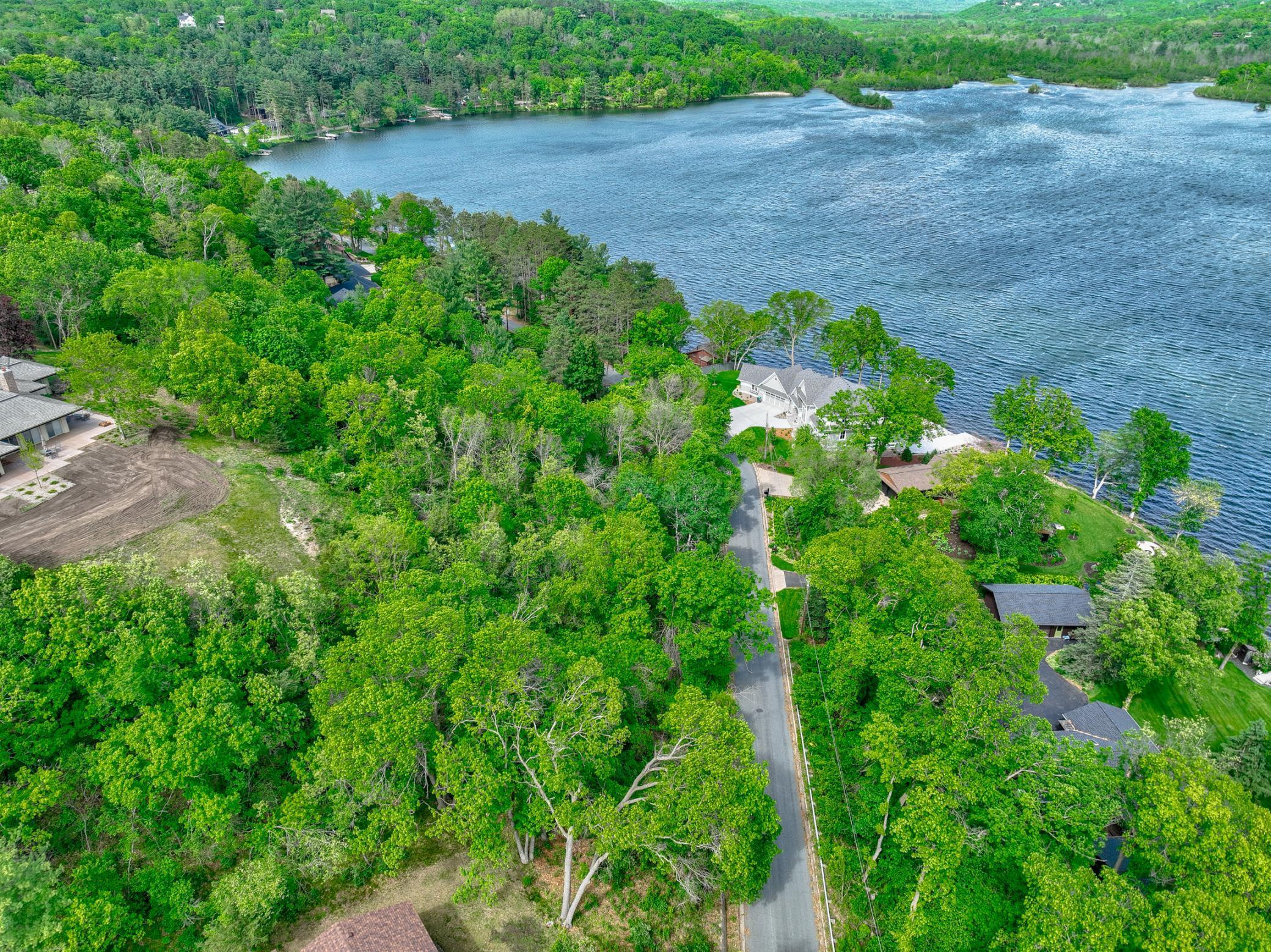 1205 Riverside Drive North Hudson, WI 54016 - Photo 4 of 10