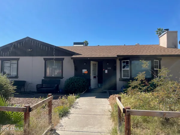 $220,000 | 3401 West St Moritz Lane, Phoenix, AZ 85053