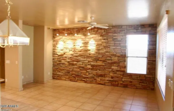 $2,295 | 7236 East Melrose Street, Mesa, AZ 85207