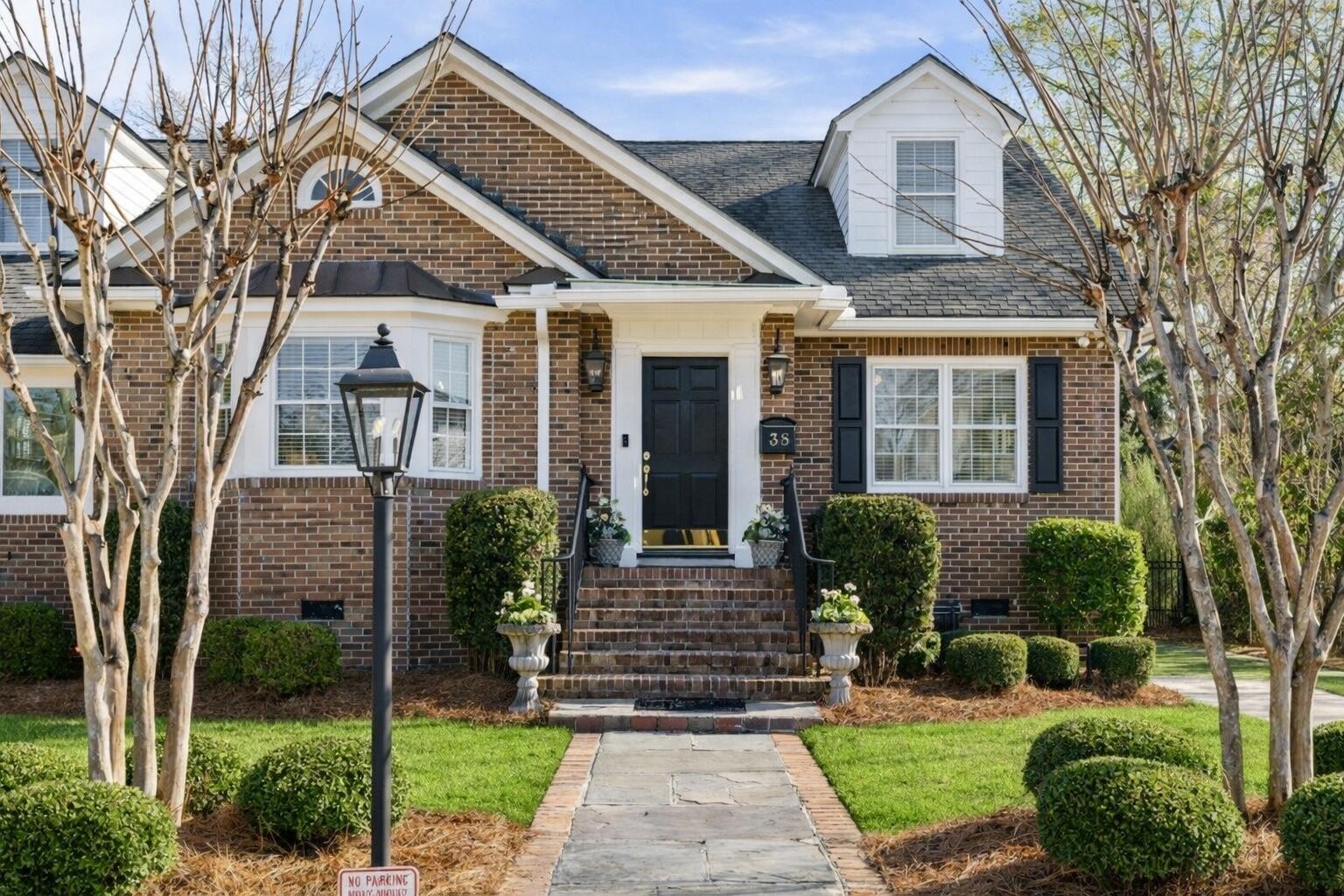 38 Barre Street Charleston, SC 29401 - Photo 4 of 64 72144B62-22E0-45CC-83B9-8DB65C323A23