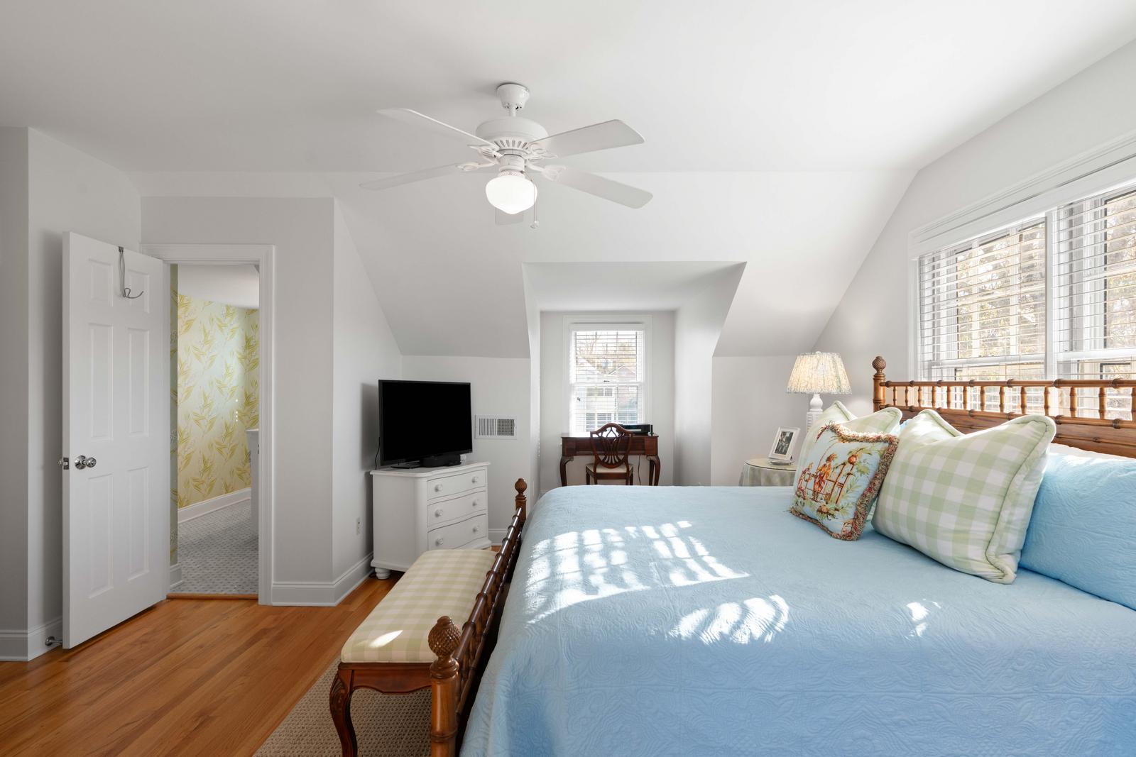 38 Barre Street Charleston, SC 29401 - Photo 43 of 64 35