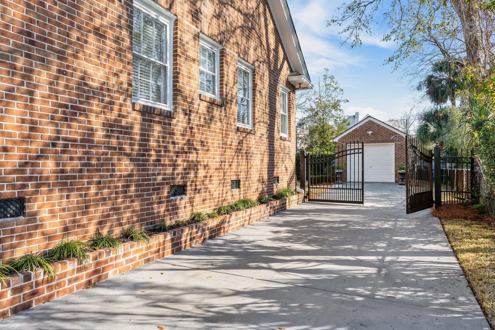 38 Barre Street Charleston, SC 29401 - Photo 52 of 64 49