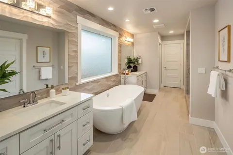 $1,295,000 | 12817 219th Place Southeast, Snohomish, WA 98296