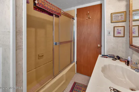 $460,000 | 78 Nautilus Street, Beachwood, NJ 08722