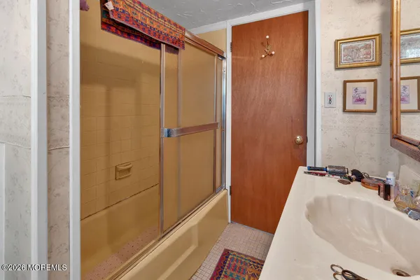 $460,000 | 78 Nautilus Street, Beachwood, NJ 08722