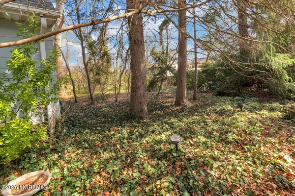$460,000 | 78 Nautilus Street, Beachwood, NJ 08722