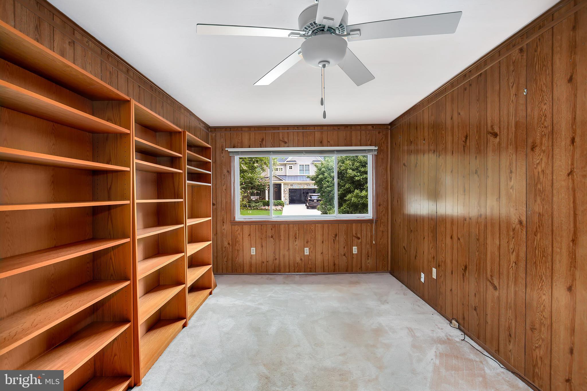 8614 Rayburn Road Bethesda, MD 20817 - Photo 11 of 38